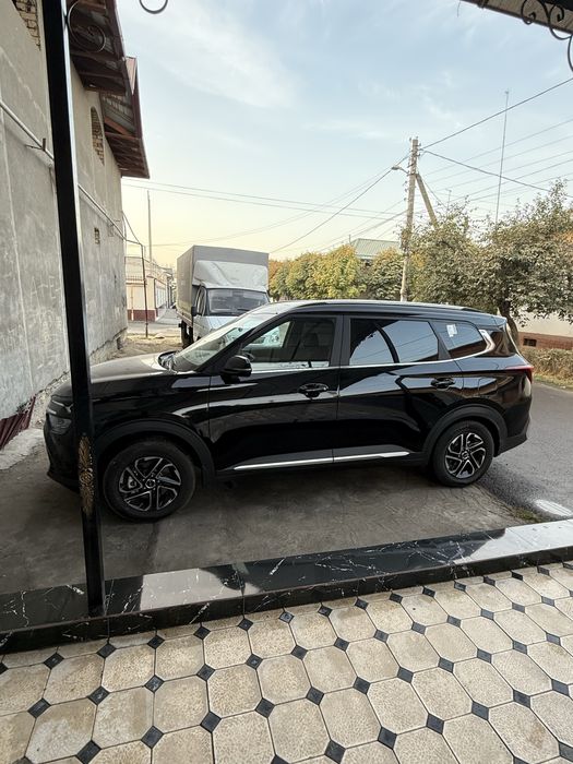 Kia, Carens 2025