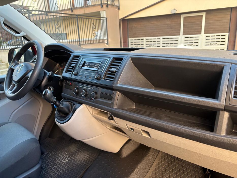 Volkswagen Transporter T6 anul 2017