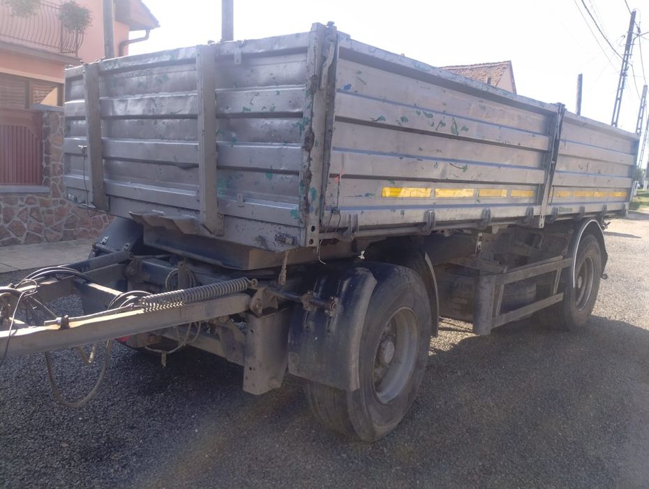 Remorca basculabila 3 parti de 18 tone