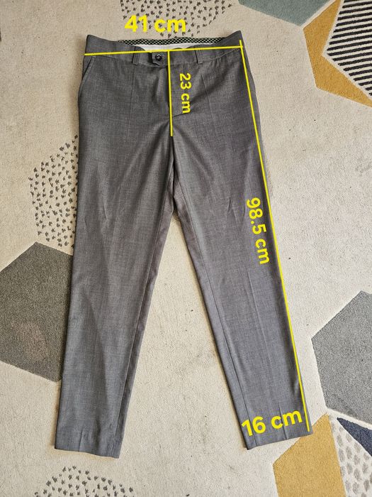 Costum ESCUDO bărbați gri cu cămașă neagră