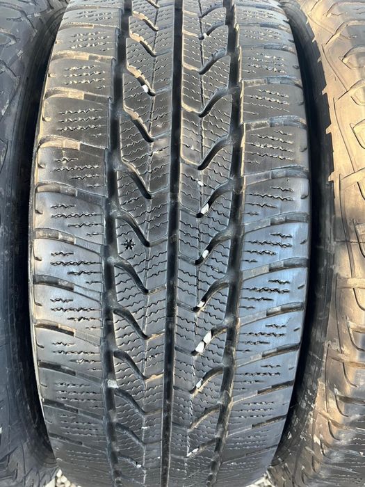 235/65 16c Anvelope M+S Goodyear