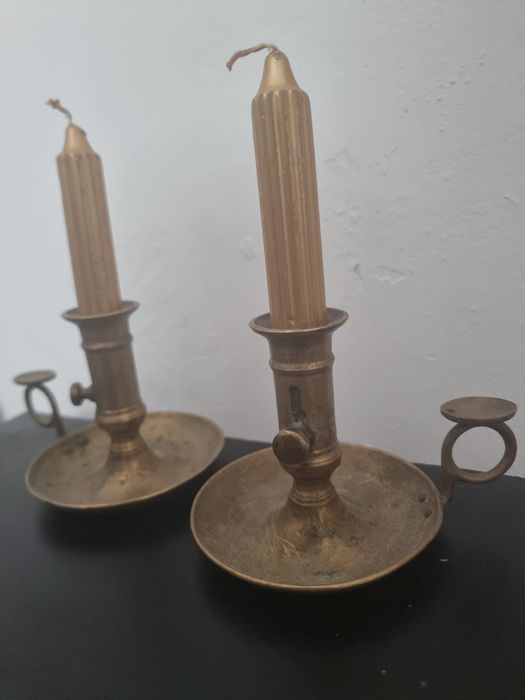 Sfesnice din bronz pereche