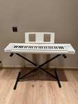 Электронное пианино YAMAHA NP-15BL (стойка и педаль в комплекте).