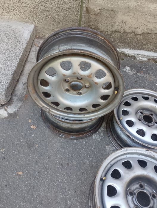 Метални джанти 5х100 15" vw audi