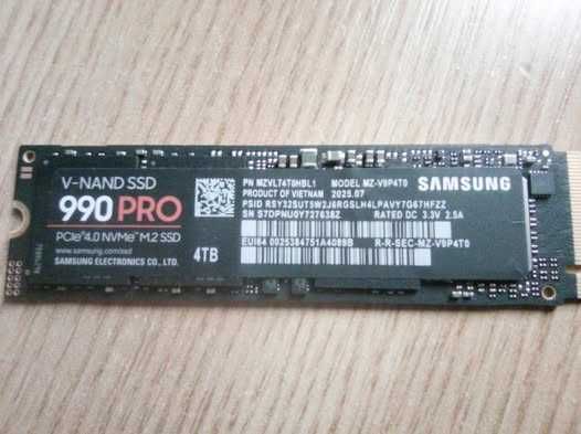 Samsung 990 Pro 4TB NVMe M.2 PCIe 4.0 SSD