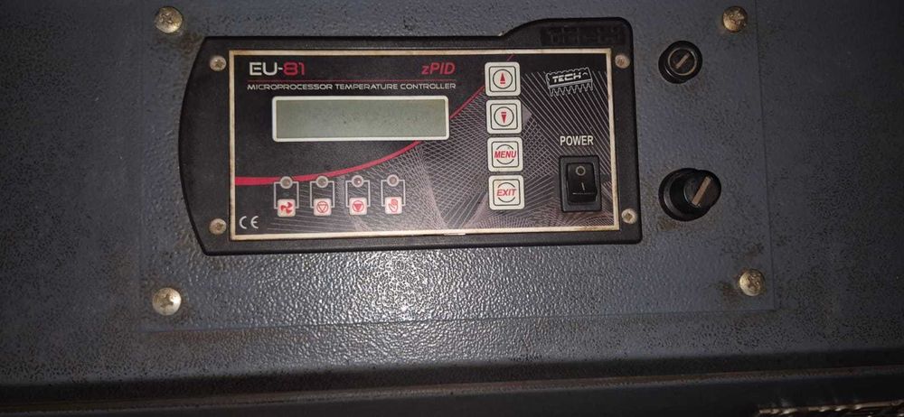 Centrală pe lemne de vânzare