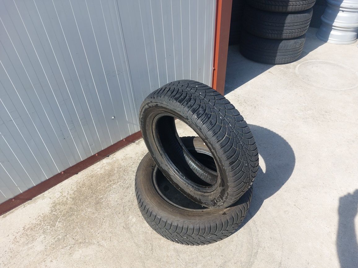 100 lei bucata! Doua anvelope M+S 195 60 15 Goodyear