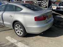 Haion cu lunetă Audi A5 2010
