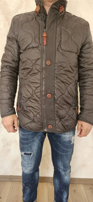 Мъжко преходно яке