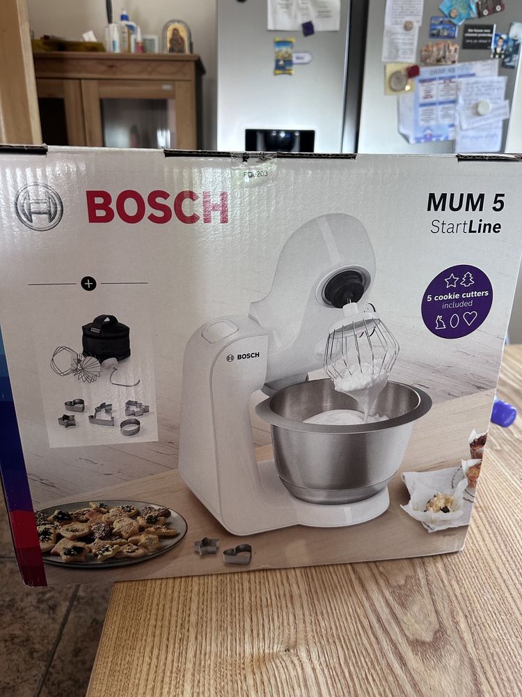 Robot de bucatarie Bosch nou