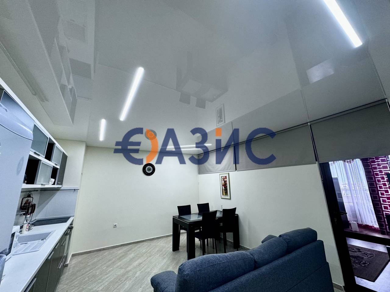 Продава се Тристаен апартамент в Свети Влас - 100 кв.м за 1500 €/кв.м - Снимка #8
