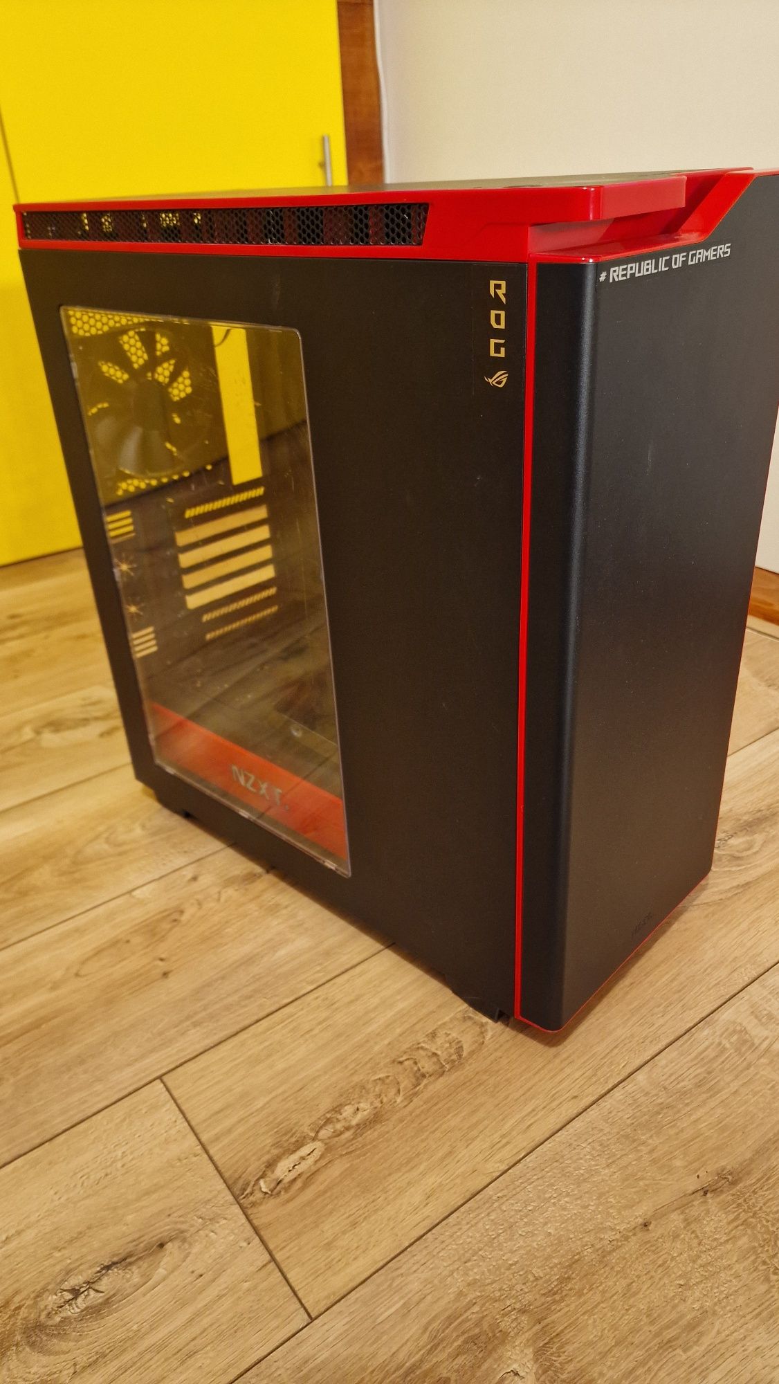 Carcasa pc NZXT H440