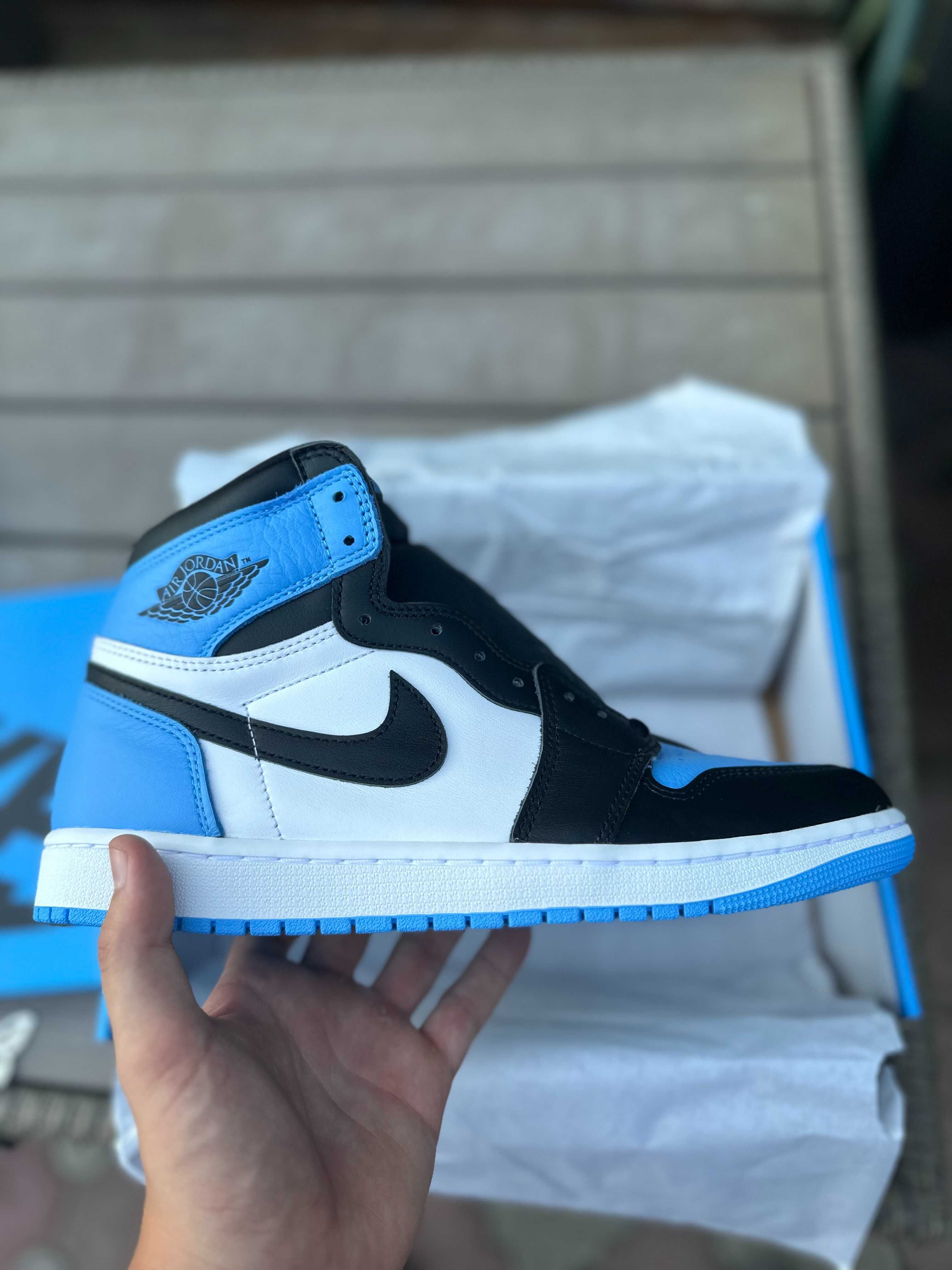 Jordan 1 High UNC Toe