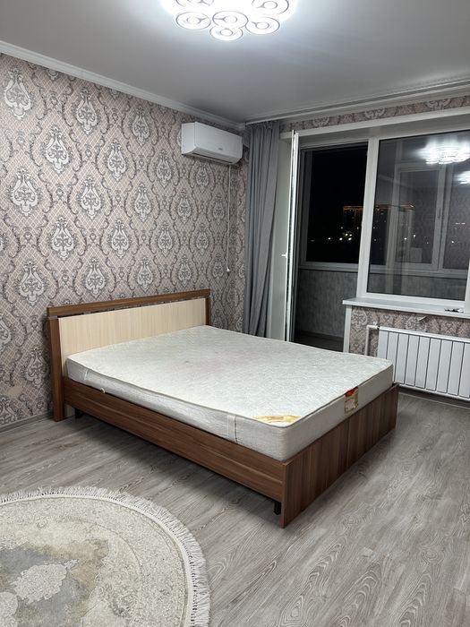 Кровать двухспальная