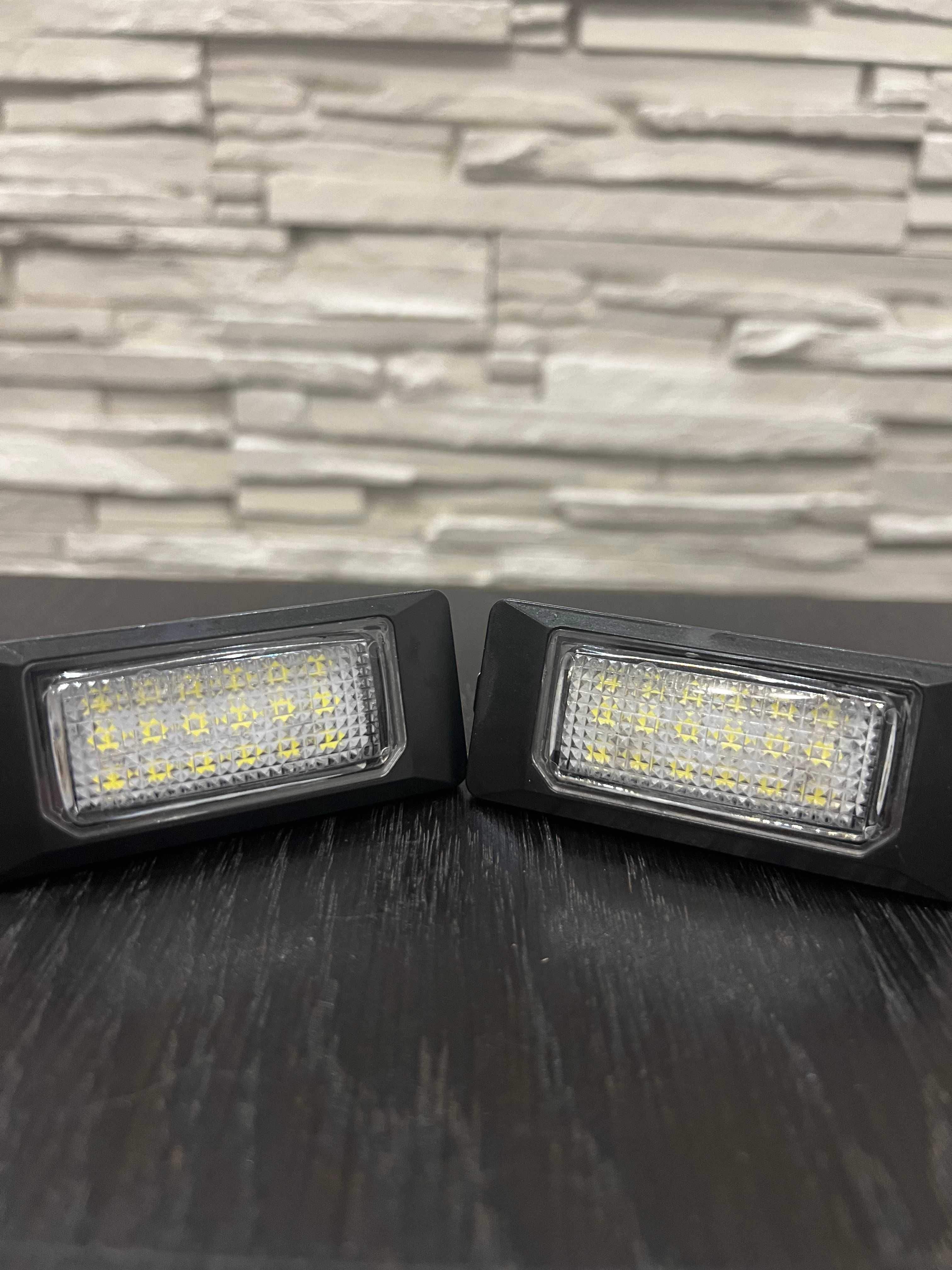 Комплект LED Плафони за Audi