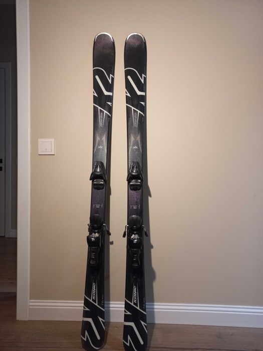 Лыжи Salomon 
Комплект: лыжи + крепления