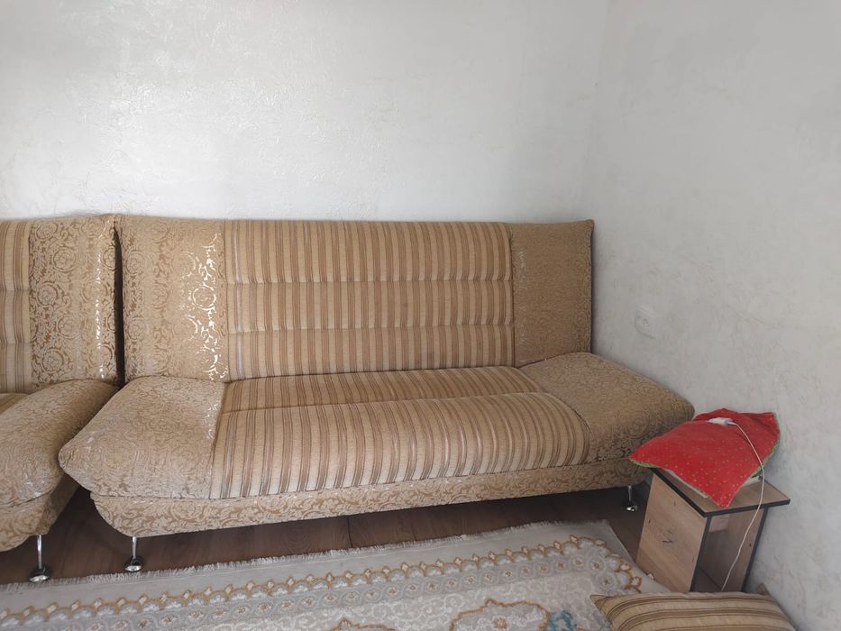 Продам Диван и кресло