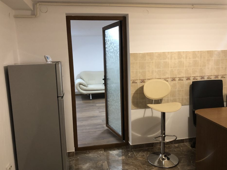 Apartment 60mp. Închiriere directă. Zonă rezidențială.Nicolina