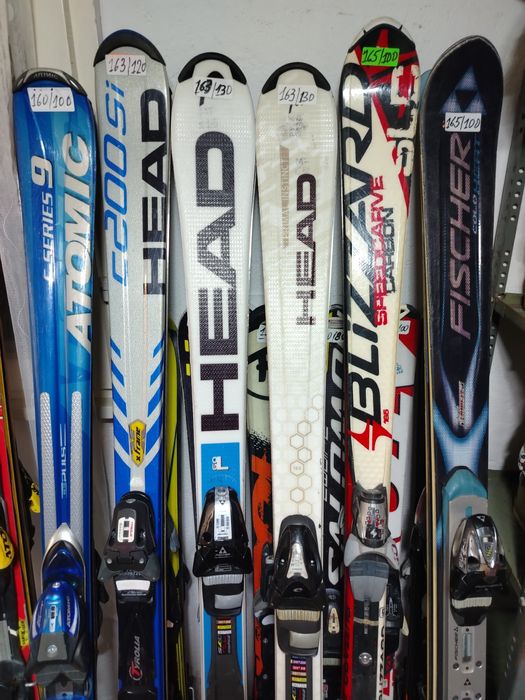 Ски и ски обувки втора