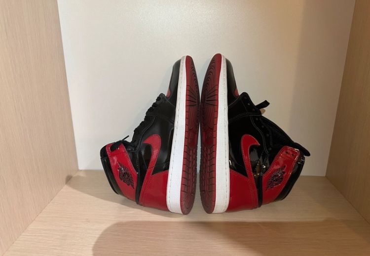 Jordan 1 patent bred