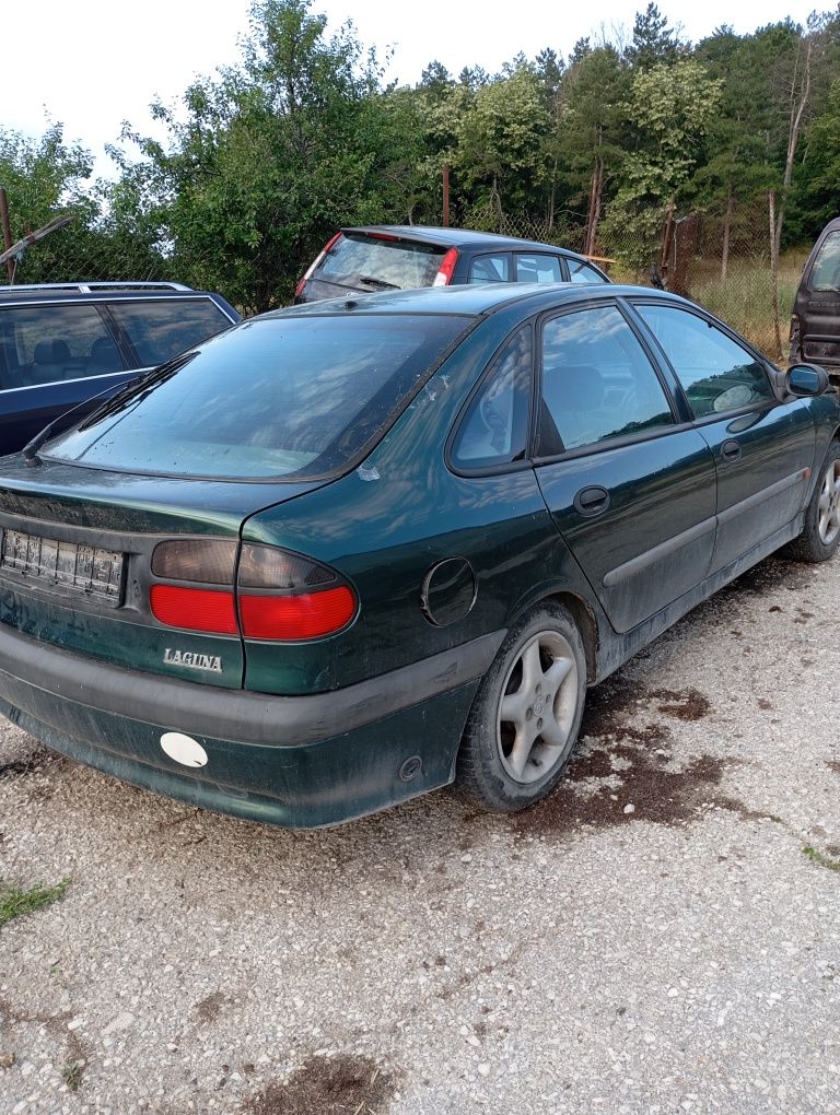 Renault Laguna 1 2.0i 115 - НА ЧАСТИ
