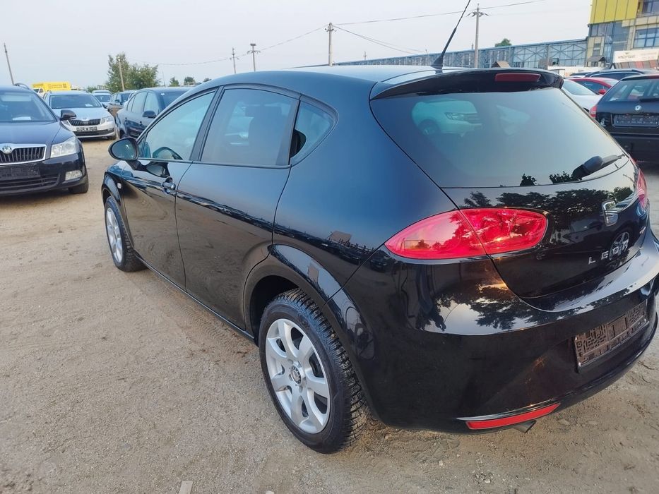 Seat Leon 1.6 TDI. An 2011. EUR.5.