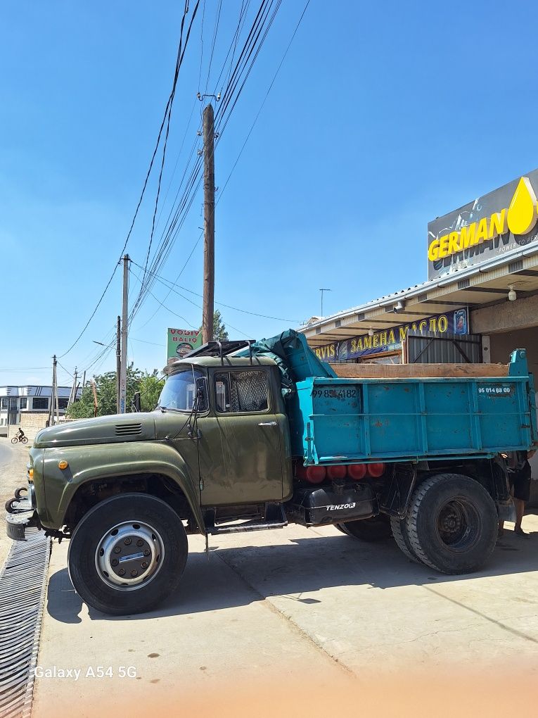 Zil 130 Samosval