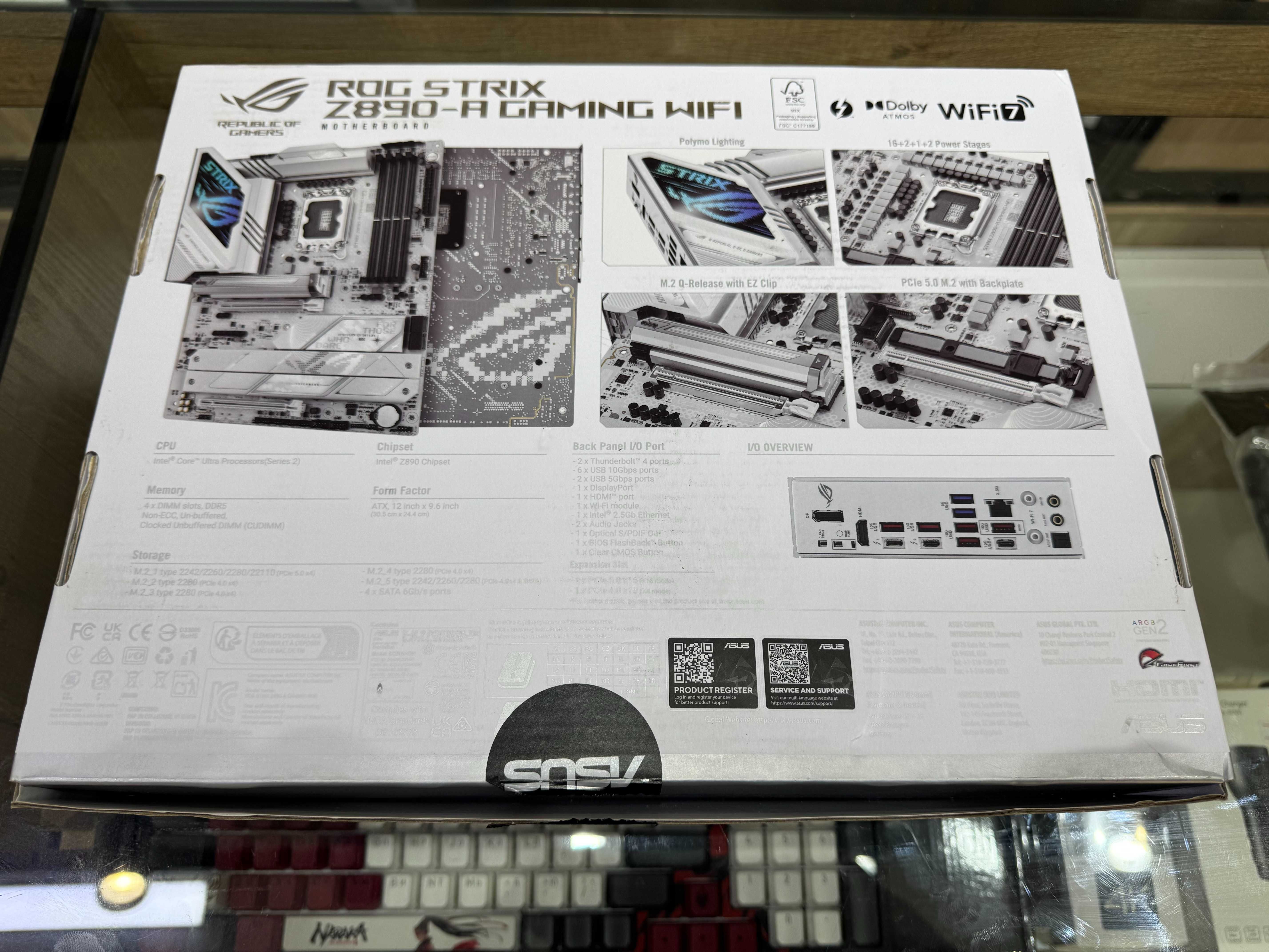 Топовая материнская плата ASUS ROG STRIX Z890-A GAMING WIFI DDR5