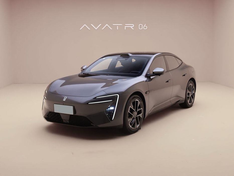 Avatr 06 Gibrid 2026