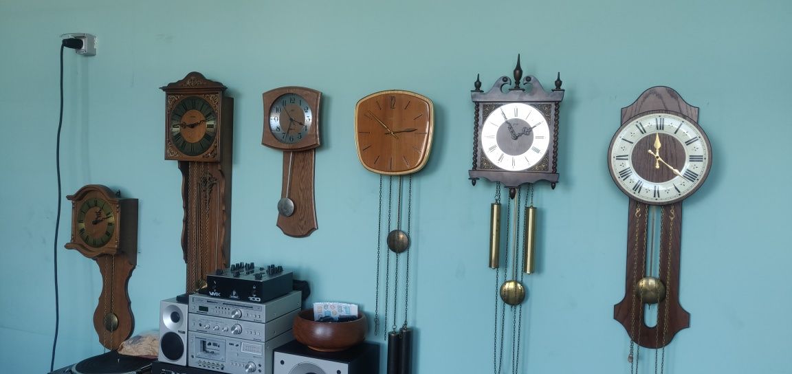Vând ceas perete vintage