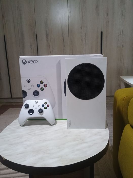 Продам XBOX Series S