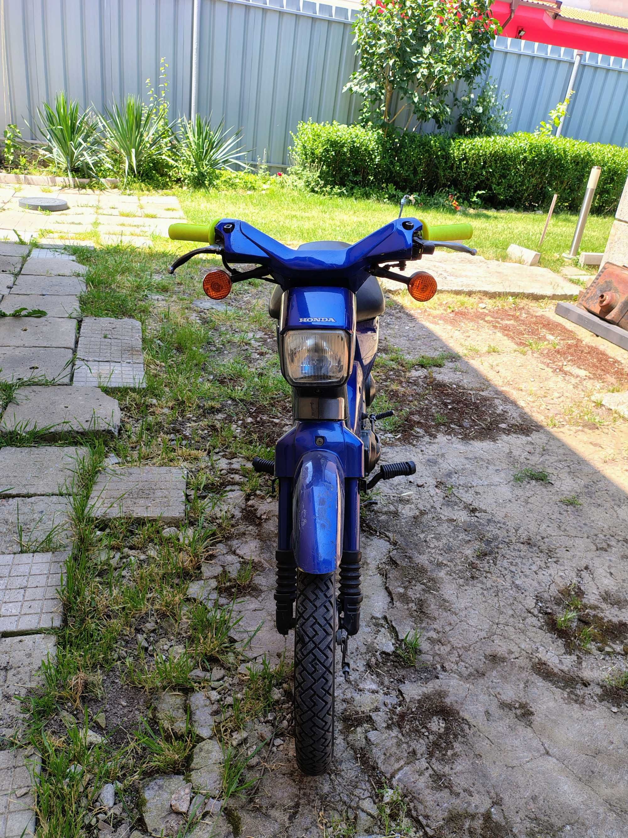 Мотопед скутер Honda wallaroo