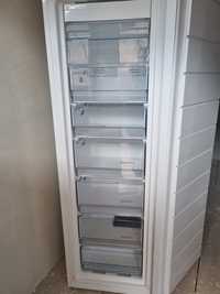 Congelator cu sertare