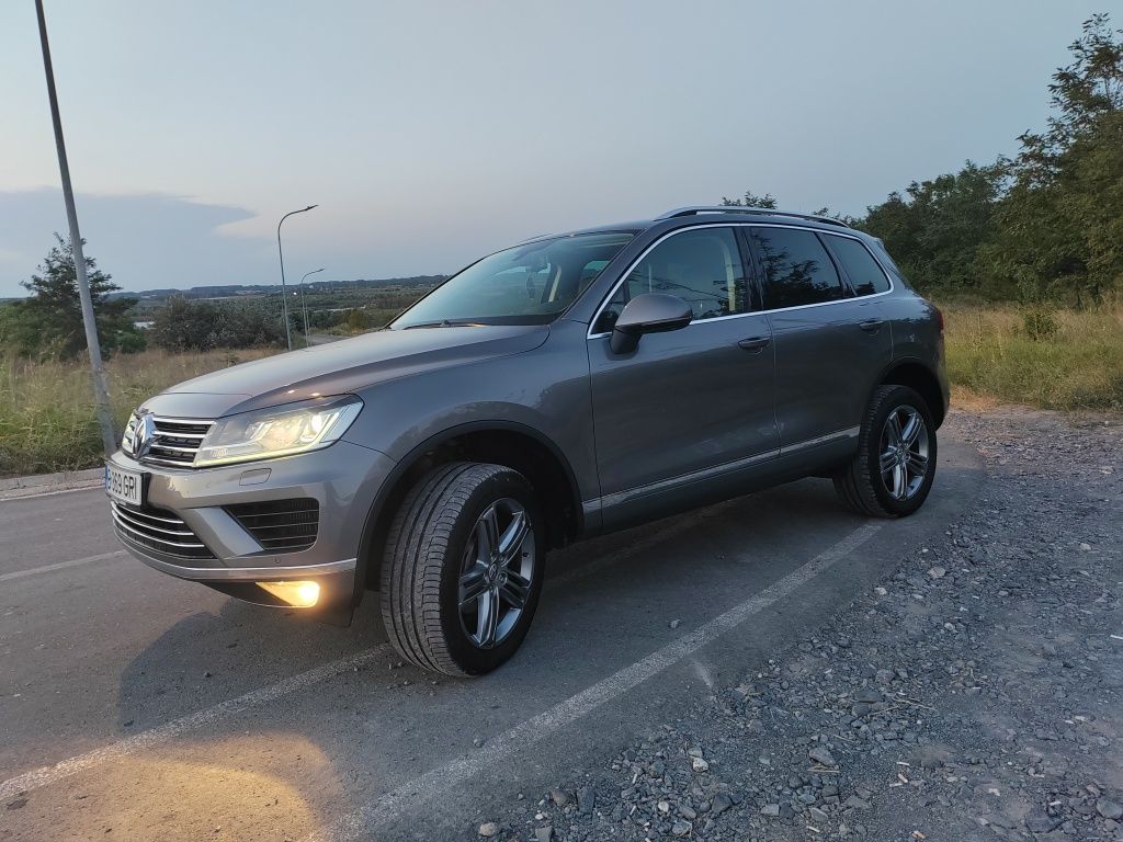 De vanzare MASINA PERSONALA Volkswagen Touareg 2015 /262 CP