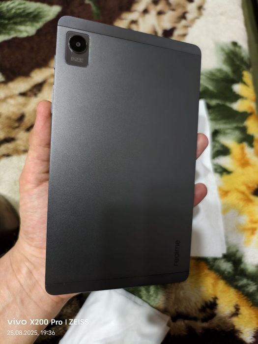Vivo x100 16/512 global + realme pad mini 8.7 4/64