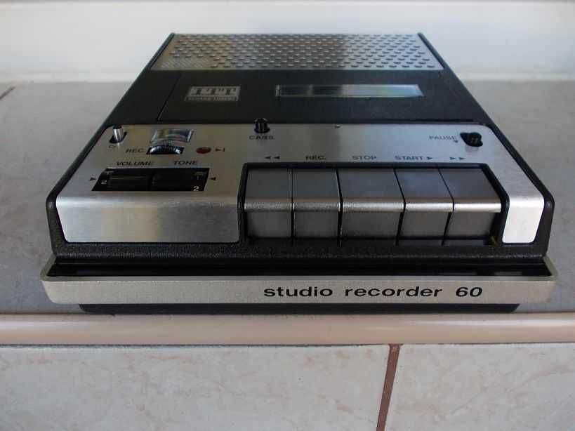 ITT Studio Recorder 60,Thomson Mk 161t,Siemens rt132 trabant