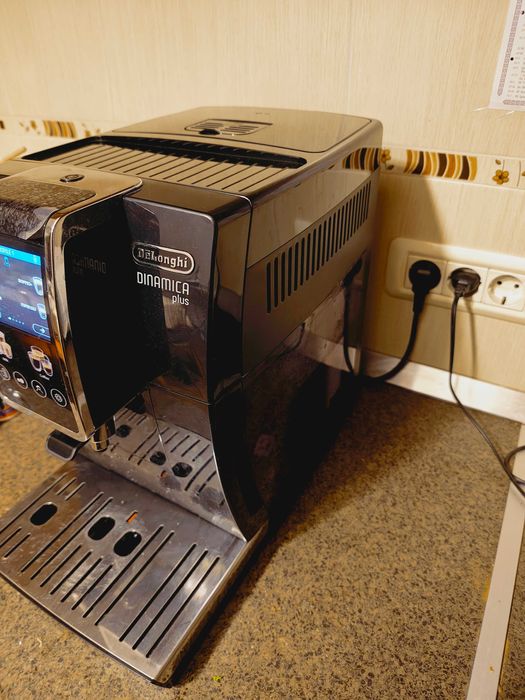 Expresor DeLonghi, Dinamica Plus ECAM 382.70, garantie 12.2026