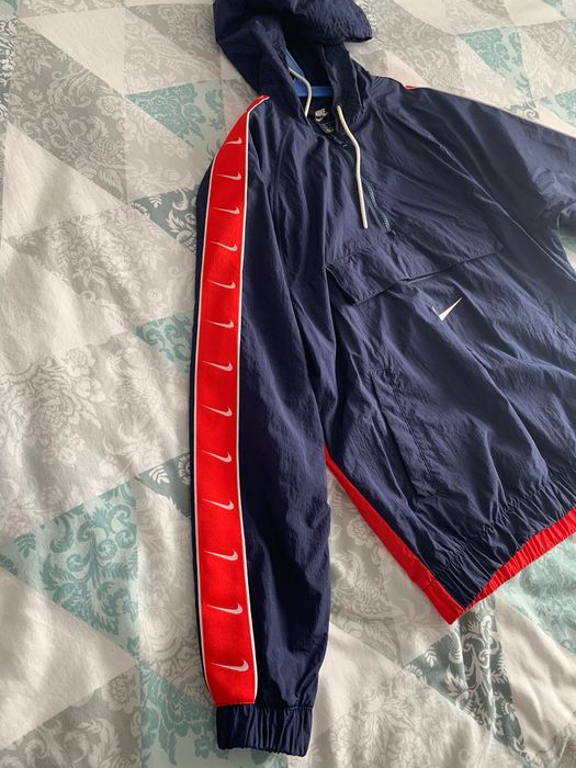Мъжко яке Nike .