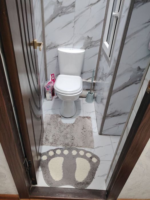 3 xonali 70 kv2 uy sotiladi