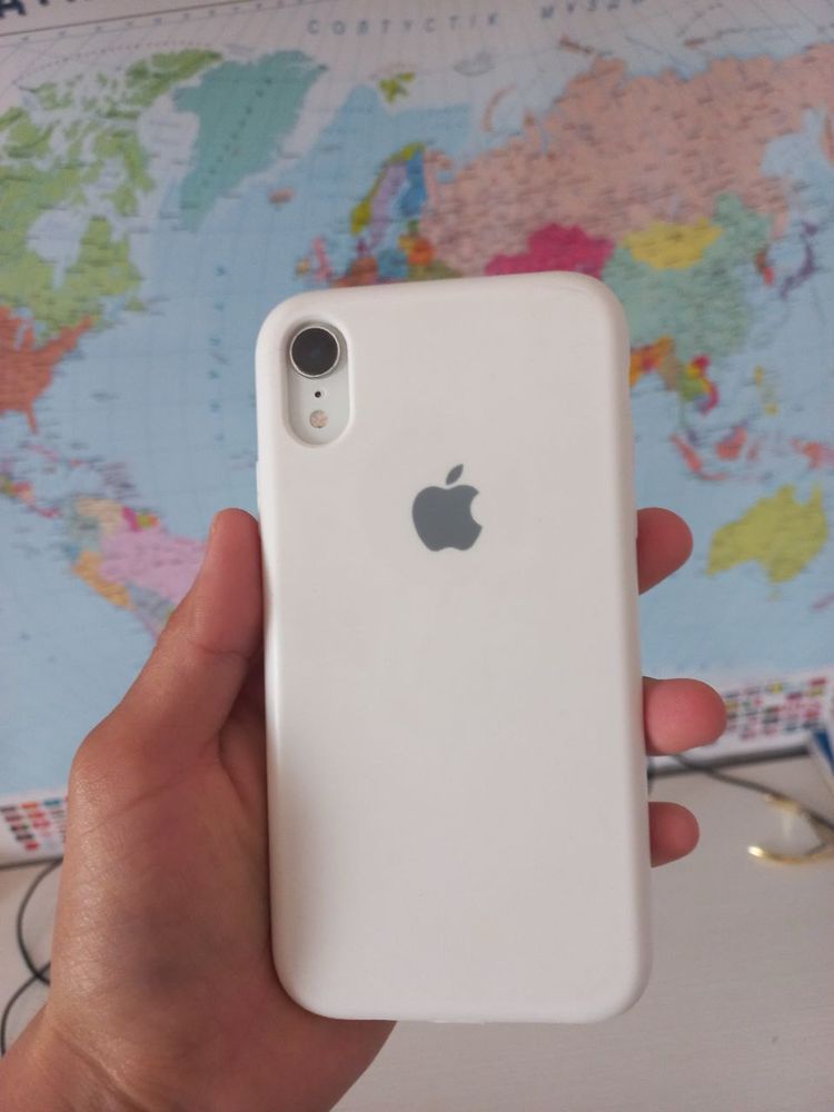 iPhone XR 64GB б/у