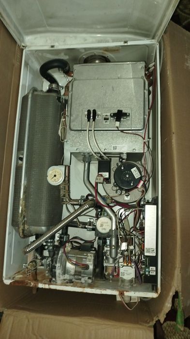 Royal Dvuhkontirni katyol ikki koturli katyol sotiladi