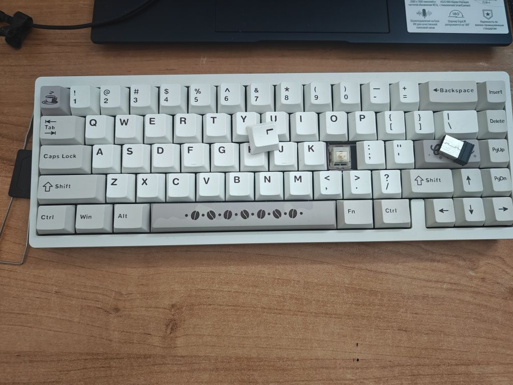 Продам механическую клавиатуру Weikav Lucky65 v2