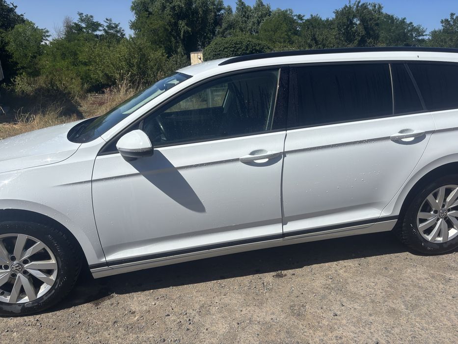 VOLKWAGEN 2020 pasat km 286000km  motor 1600