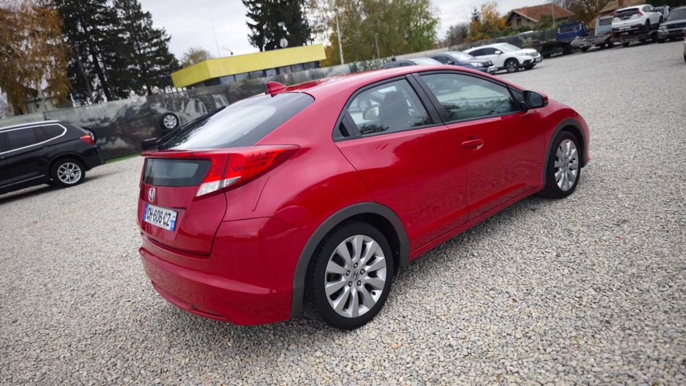 NAV/DVD/KAM/ШАМПИОН 05-2010г/Двигател на Годината Civic