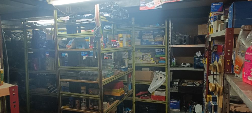 Дава се под наем Промишлена сграда в София, Красна поляна 3 - 200 кв.м за 24480 € - Снимка #5