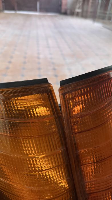 Мерс 124 поворотник оргинал хелла