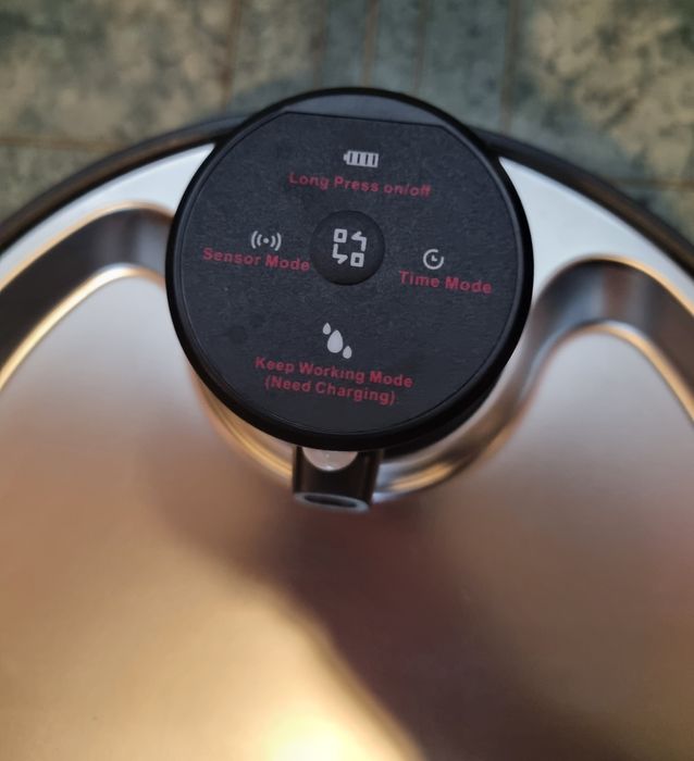 Фонтан за вода за домашни любимци - вградена батерия 4200mAh