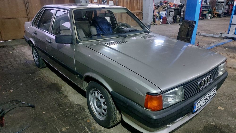 Audi 80 cc 1.6  1985г.