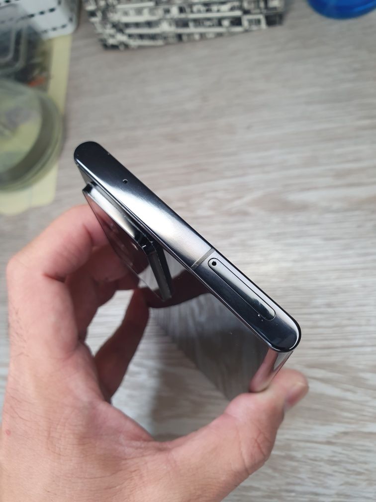Samsung Note20Ultra 12/256GB