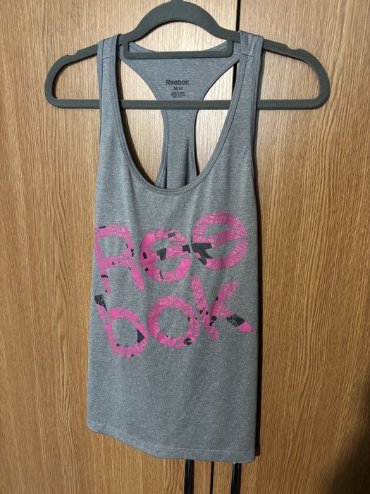 Maiou reebok  marime M